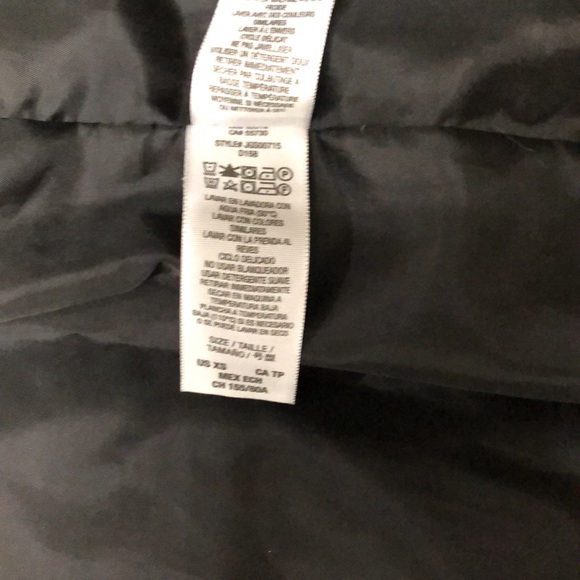 Juicy Couture jacket 🖤. Size XS - Picture 6 of 10